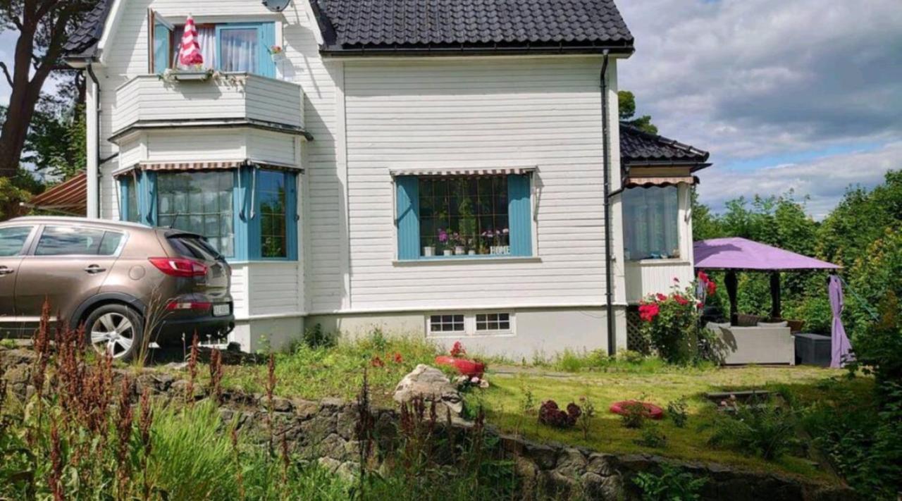 Nahlboms Apartment Sandefjord Ngoại thất bức ảnh