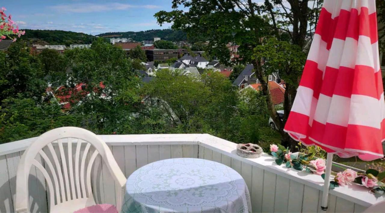 Nahlboms Apartment Sandefjord Ngoại thất bức ảnh